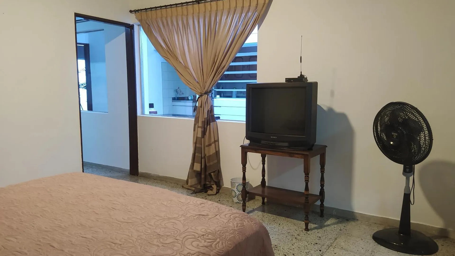 The Flora House - Espacio Seguro, Amplio Y Acogedor location