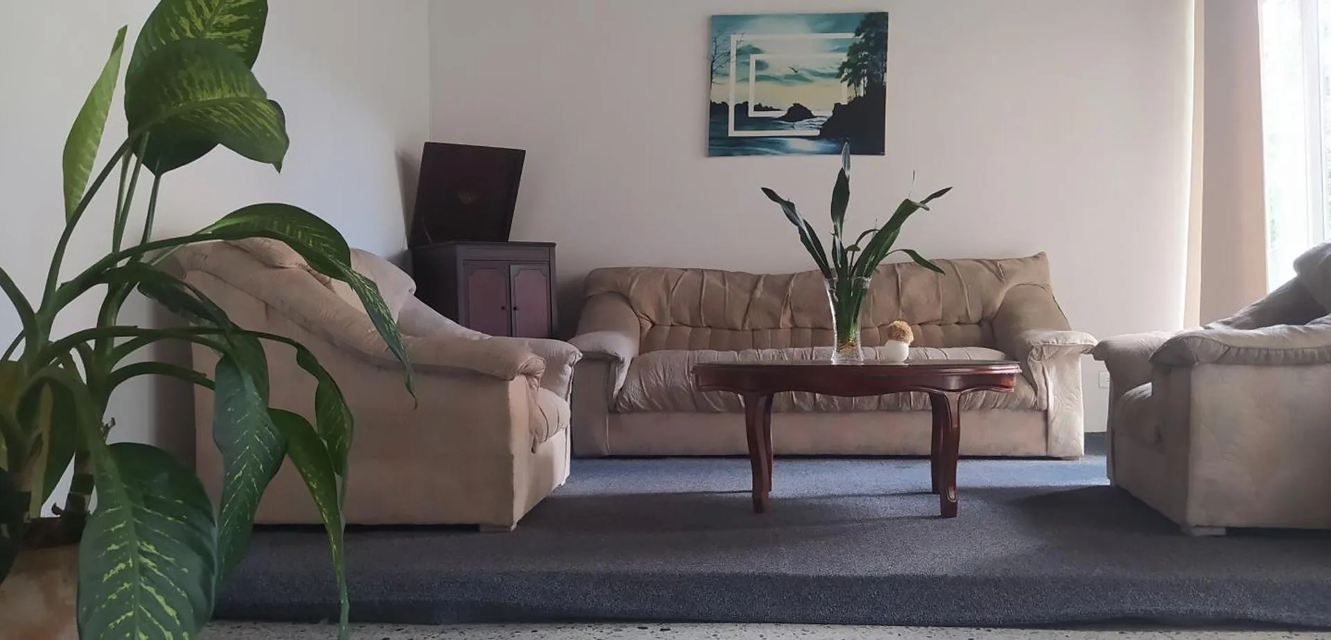The Flora House - Espacio Seguro, Amplio Y Acogedor Apartment Medellin